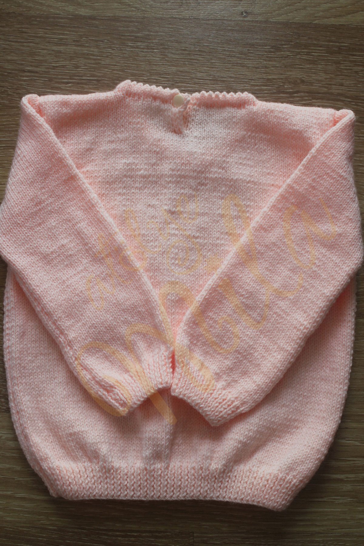 Pembe El Örmesi Kazak