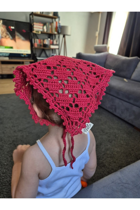 BORDO KARE DESENLİ ÖRGÜ BANDANA