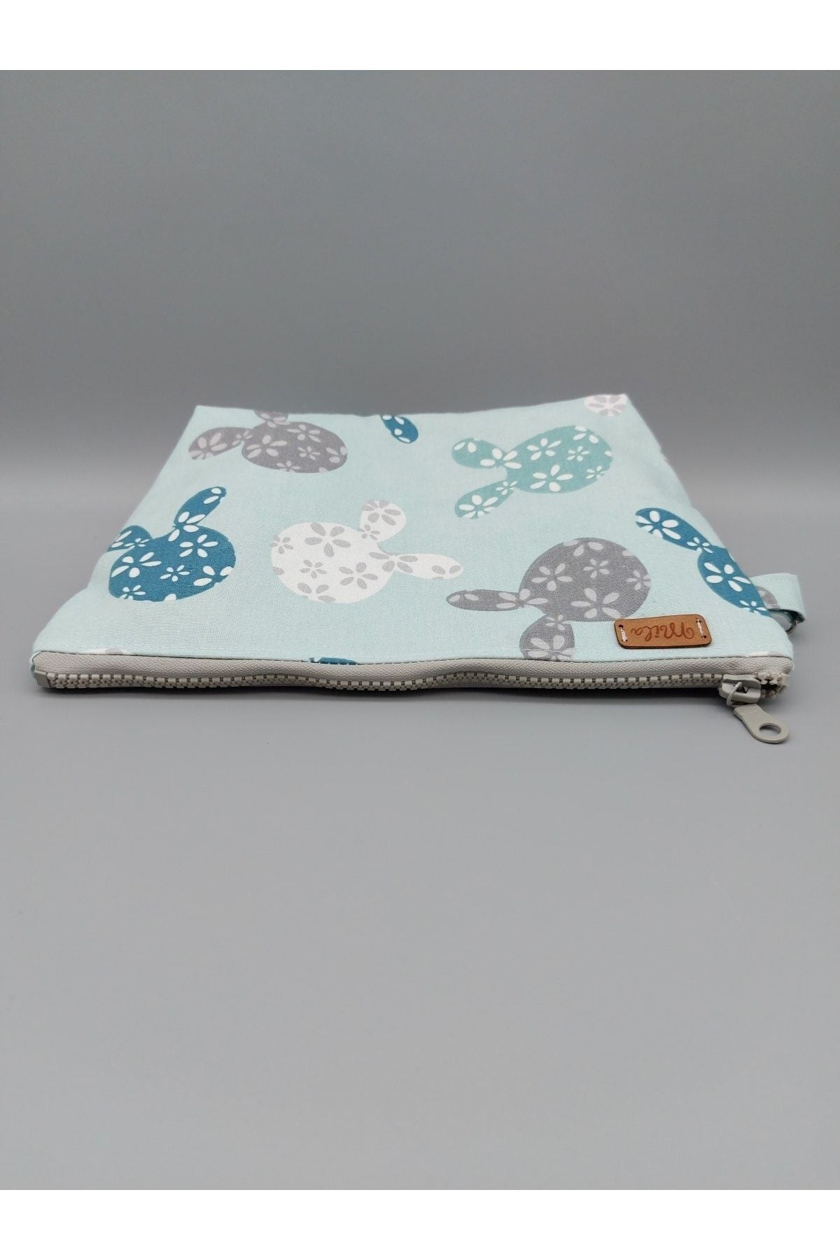 Yeşil Tavşanlı Makyaj Çantası