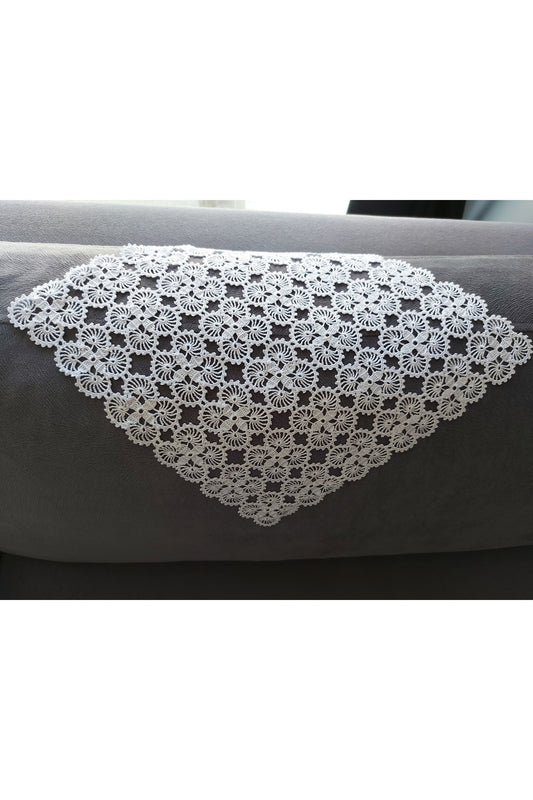 YELPAZE ÇİÇEKLİ DANTEL ÖRTÜ- ÇEYİZ