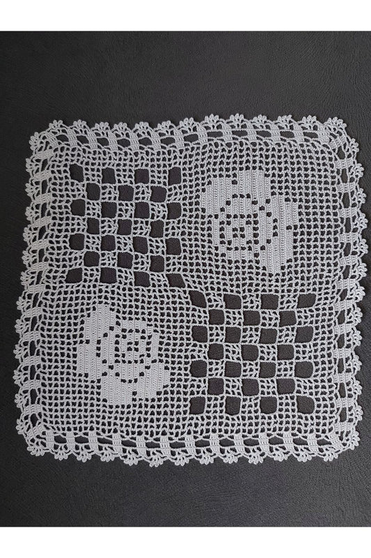 KAre Çiçekli Dantel Peçete Takımı