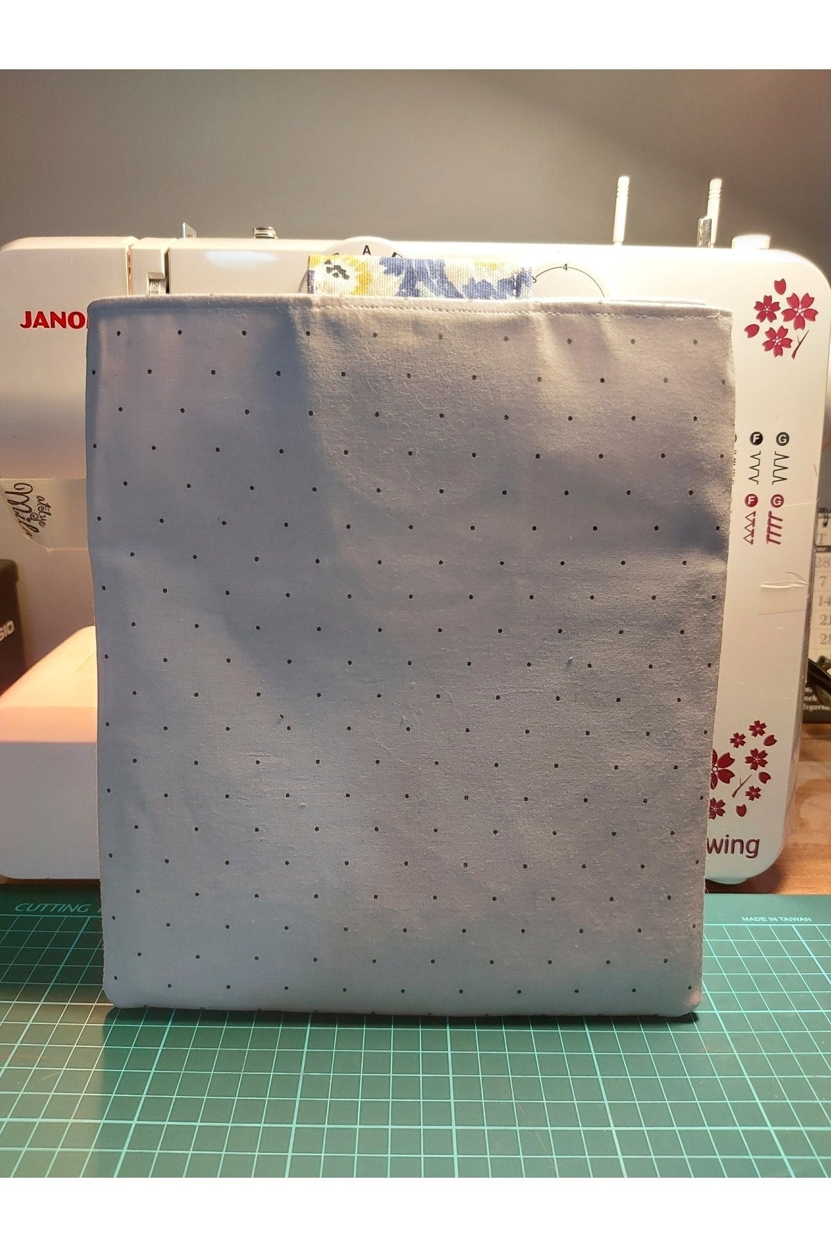 Mavi Çiçekler Kitap Çantası- Kitap Kılıfı