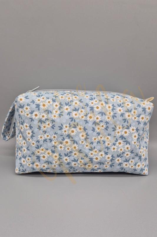 Mavi Minik Çiçekli Dikdörtgen Çanta