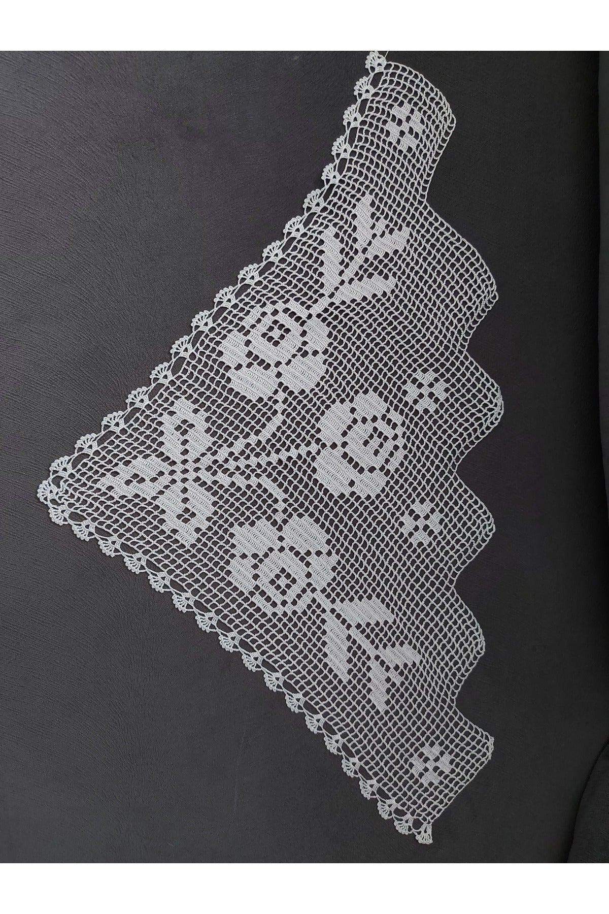 ÜÇ GÜLLÜ DANTEL BOHÇA KENARI- ÇEYİZ