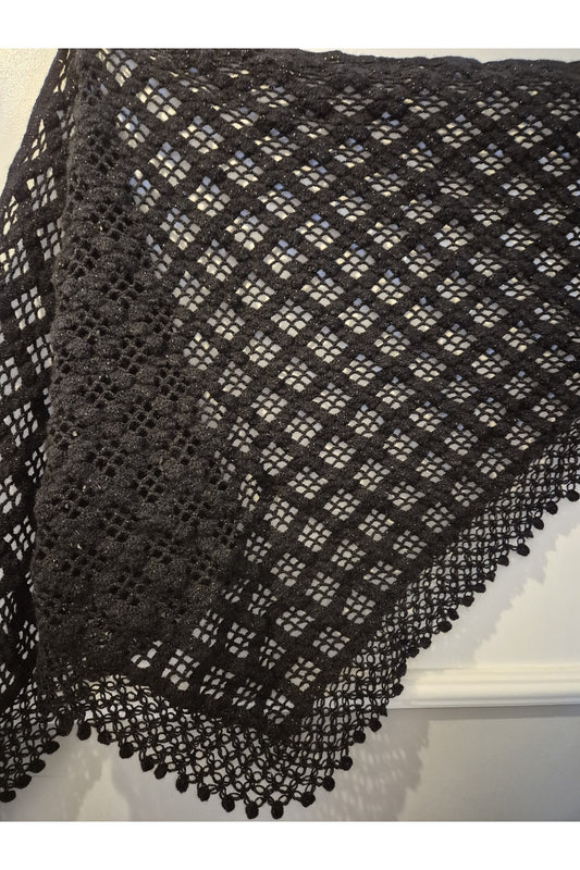 Siyah Kare Pıtırcıklı Örgü Şal