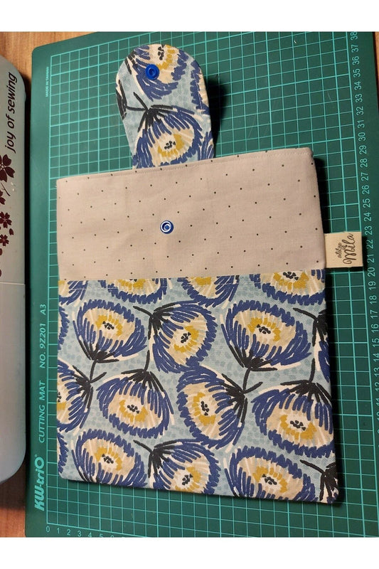 Mavi Çiçekler Kitap Çantası- Kitap Kılıfı