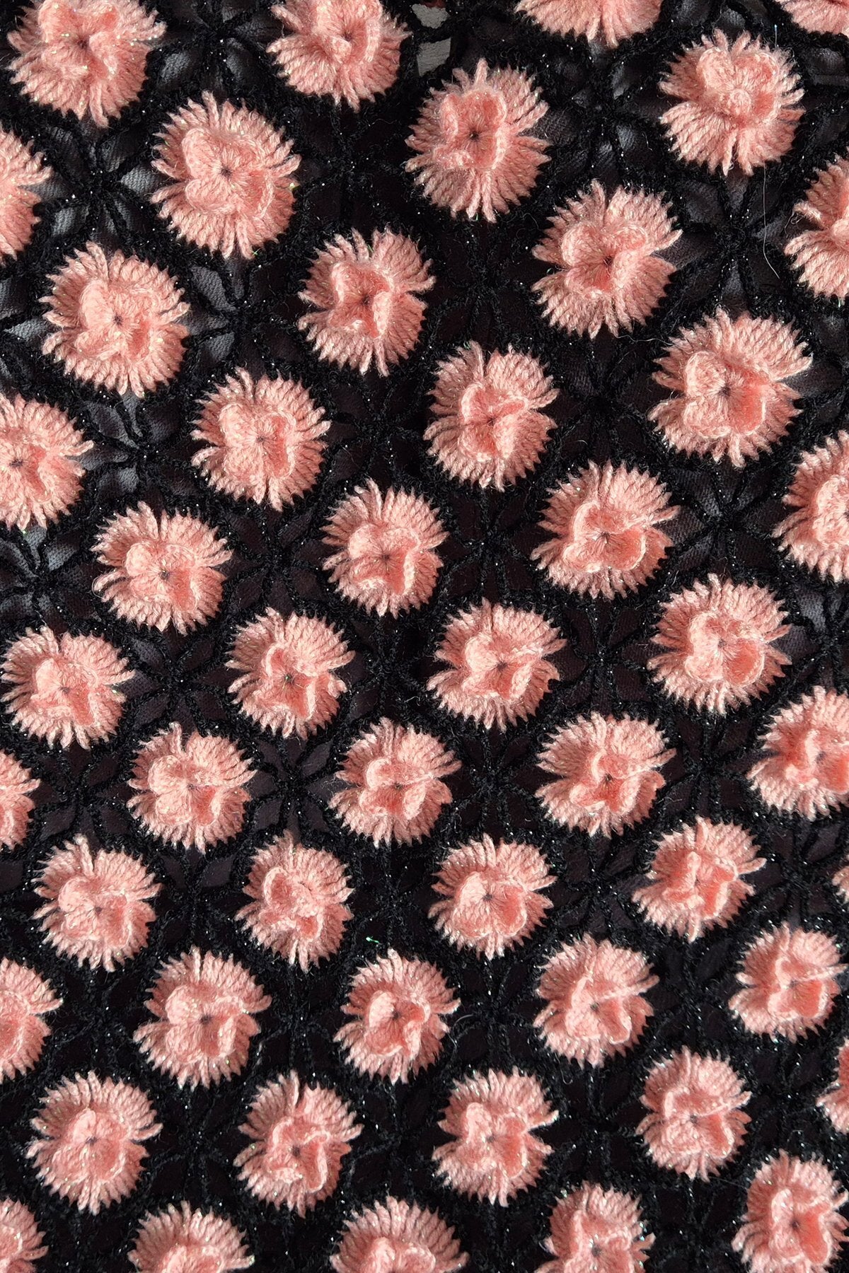 Pembe Pıtırcık Çiçekli Siyah Şal
