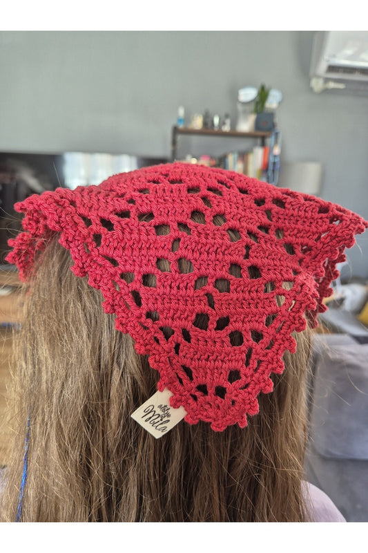 BORDO KARE DESENLİ ÖRGÜ BANDANA