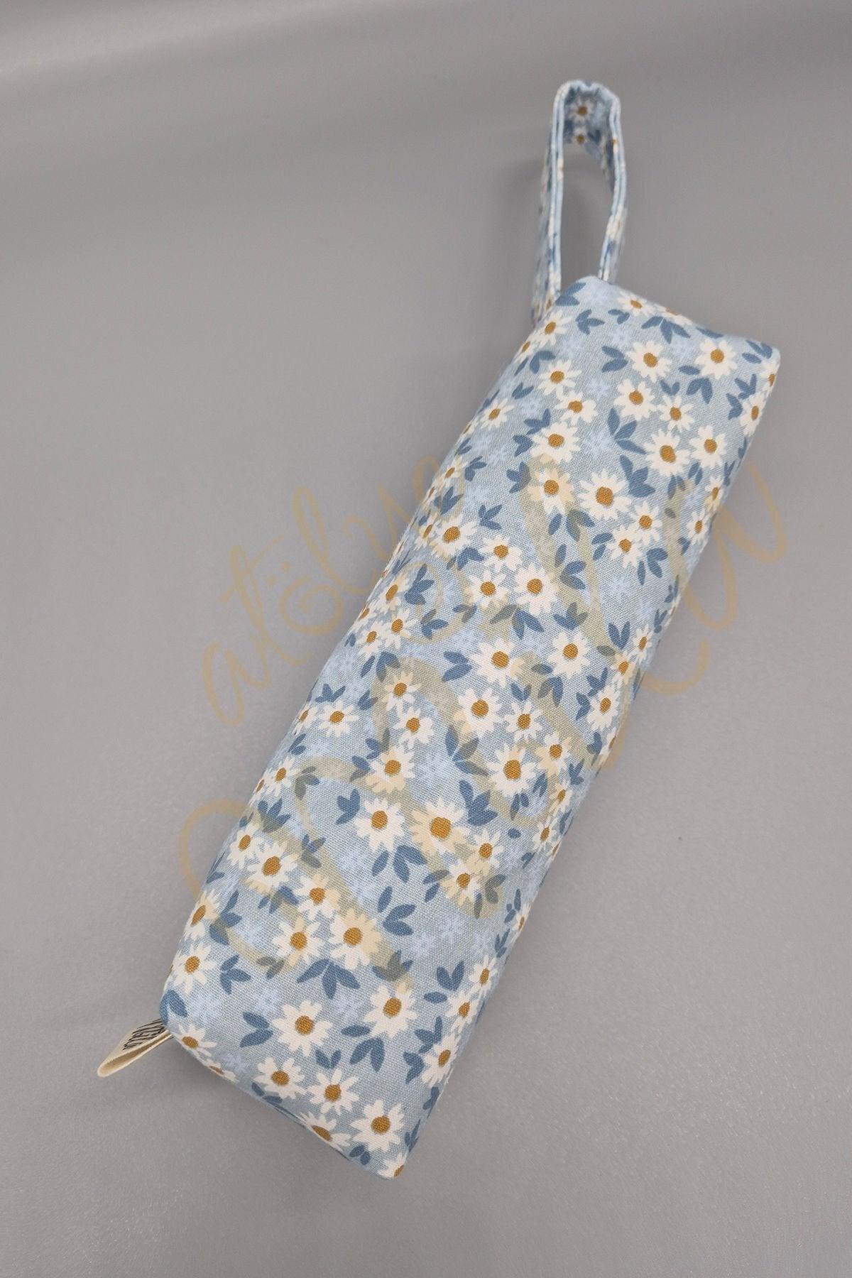 Mavi Minik Çiçekli Kalem Kutusu