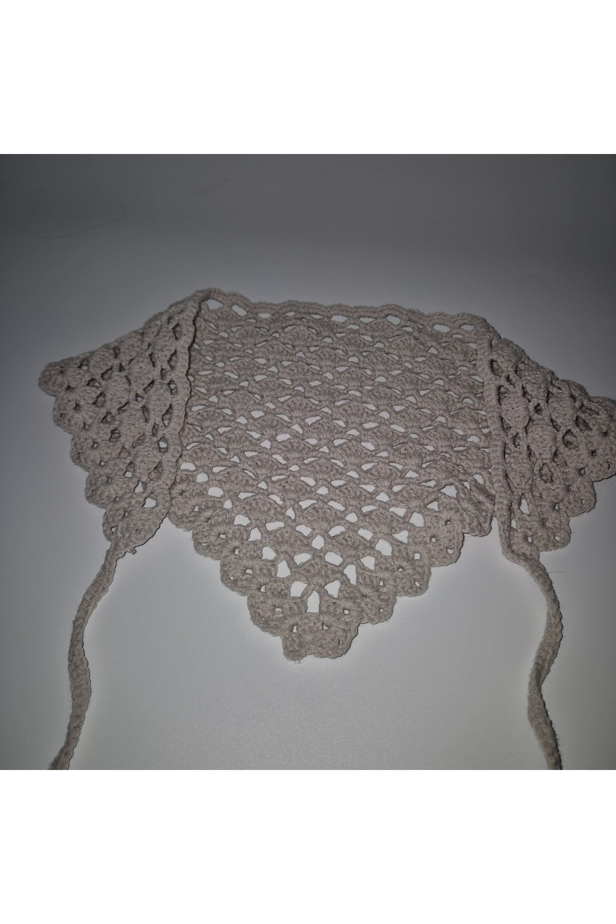 Taş rengi deniz kabuğu modeli örgü bandana