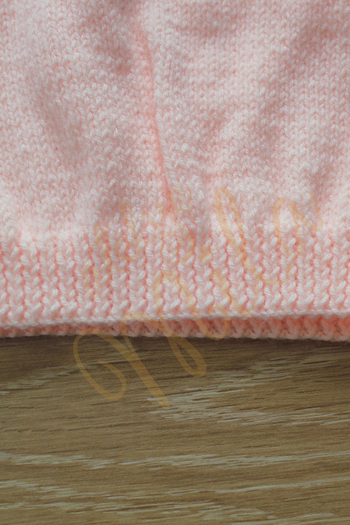 Pembe El Örmesi Kazak