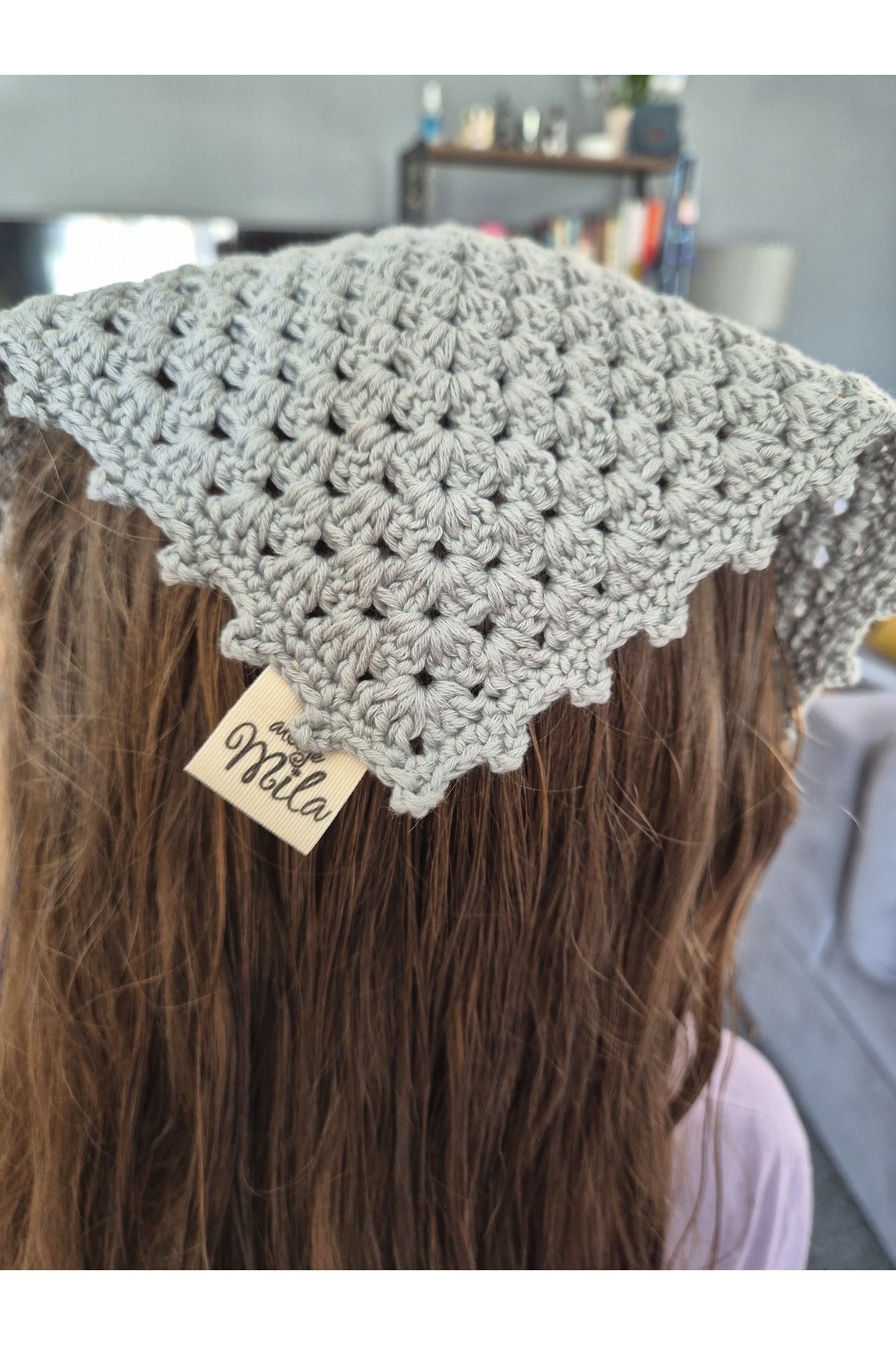 GRİ ÇITÇIT MODELLİ ÖRGÜ BANDANA