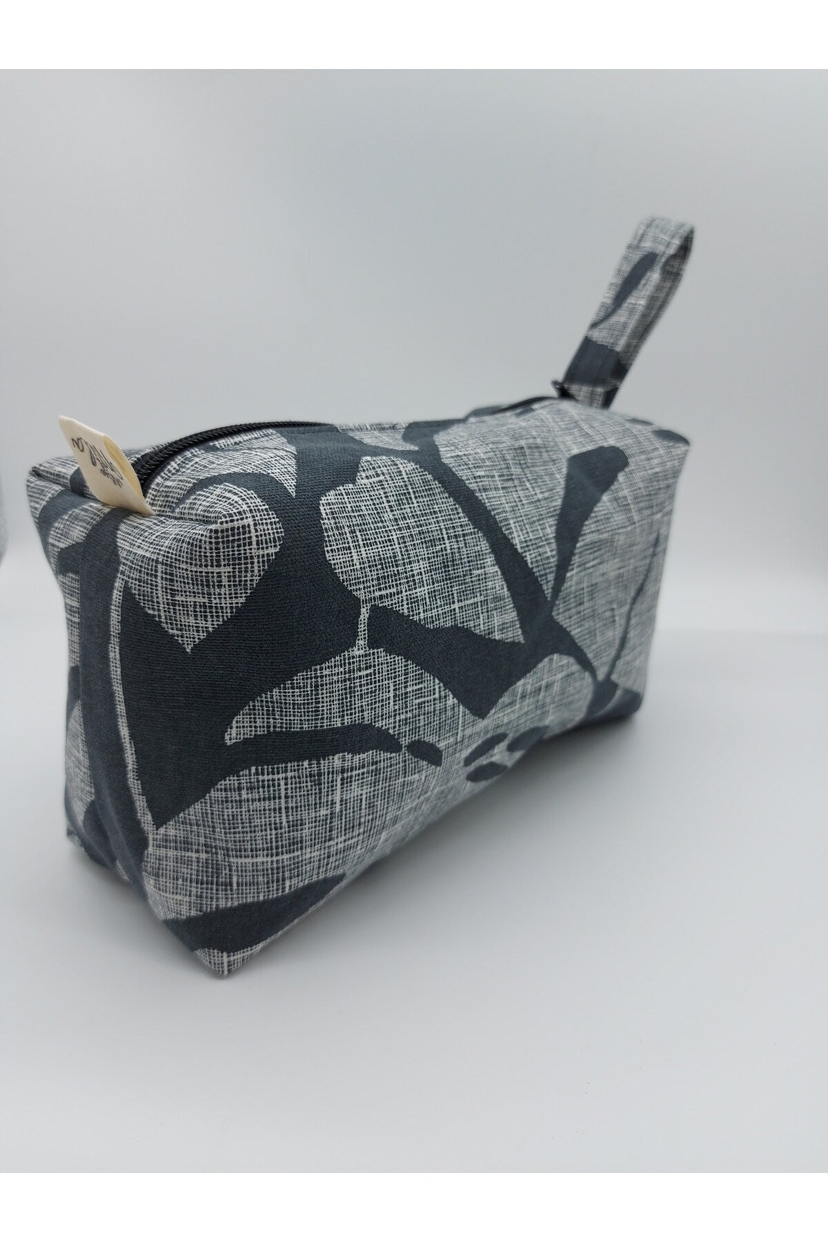 Siyah Yapraklı Dikdörtgen Çanta