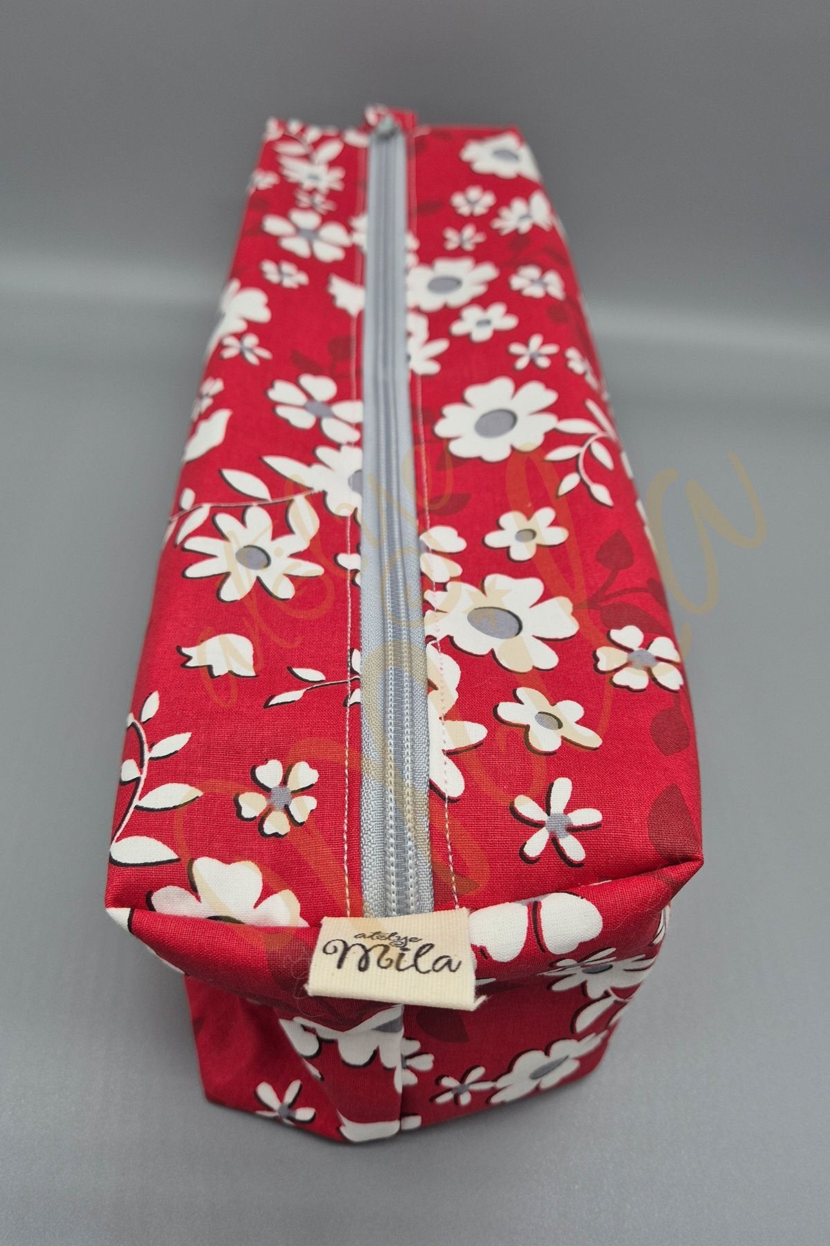 Kırmızı Beyaz Çiçekli XL Düzenleyici Çanta