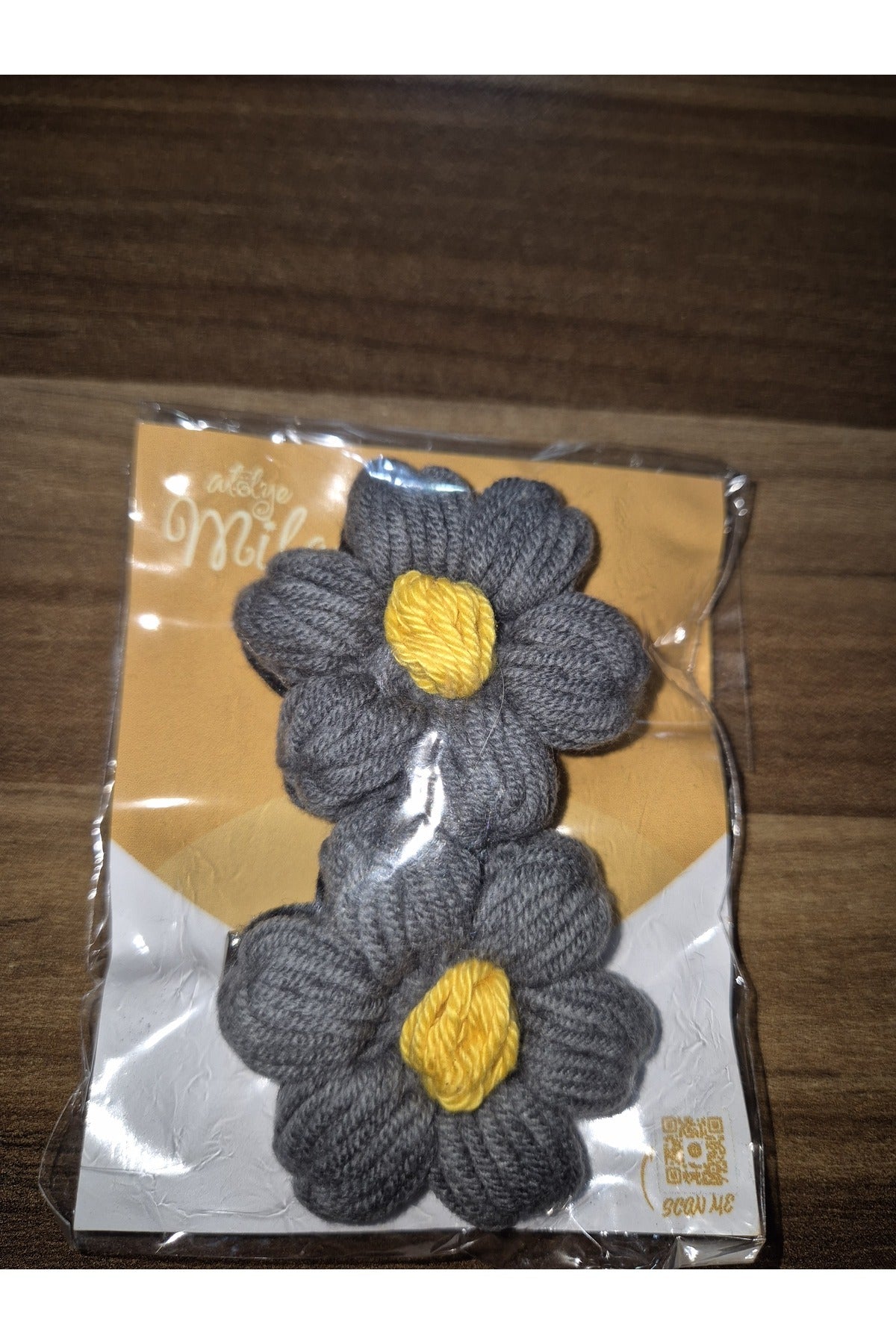 GRİ SARI PAPATYA ÖRGÜ TOKA