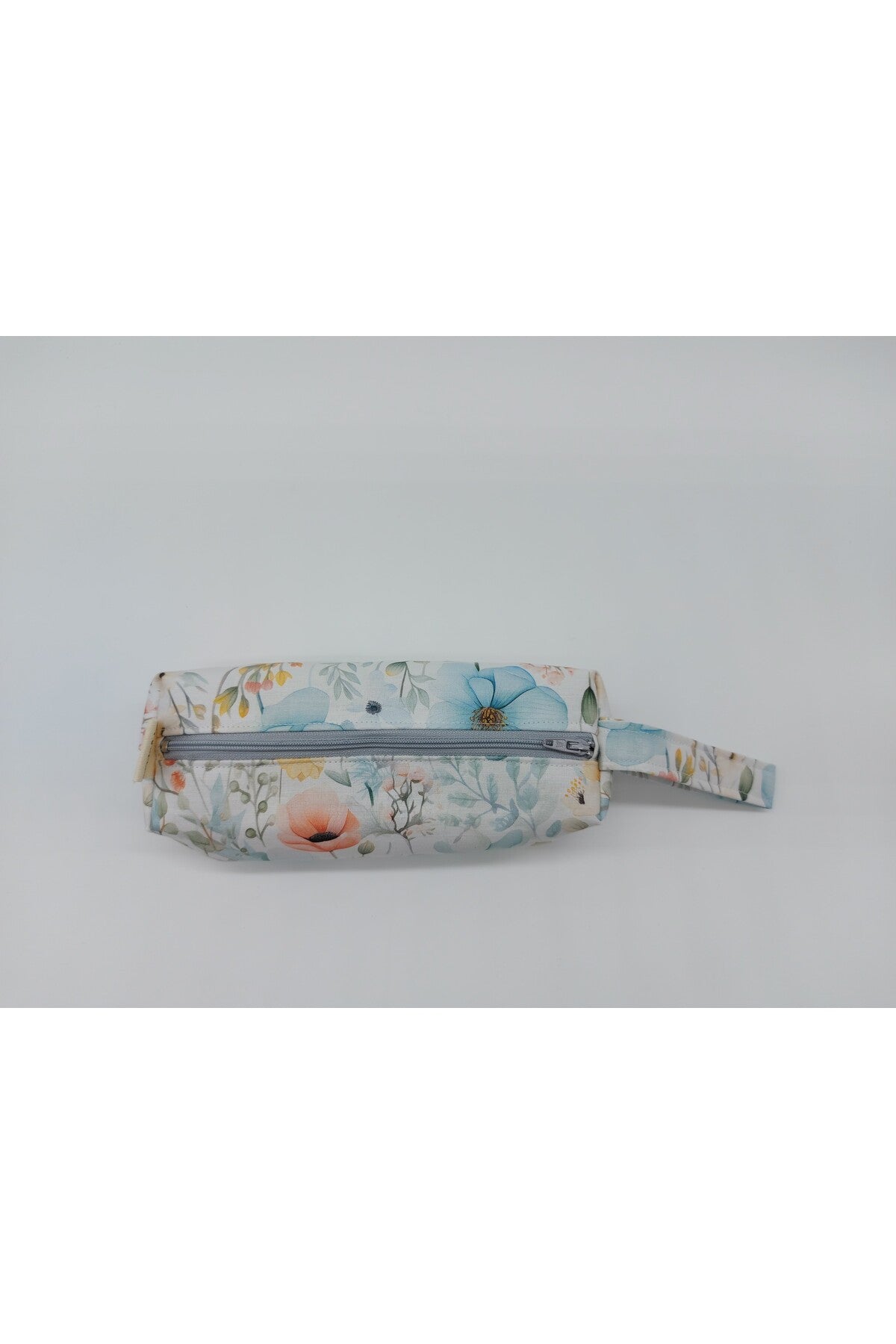 Pastel Renk Çiçekler Kalem Kutusu