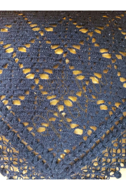 Siyah Yaprak Dolgulu Şal