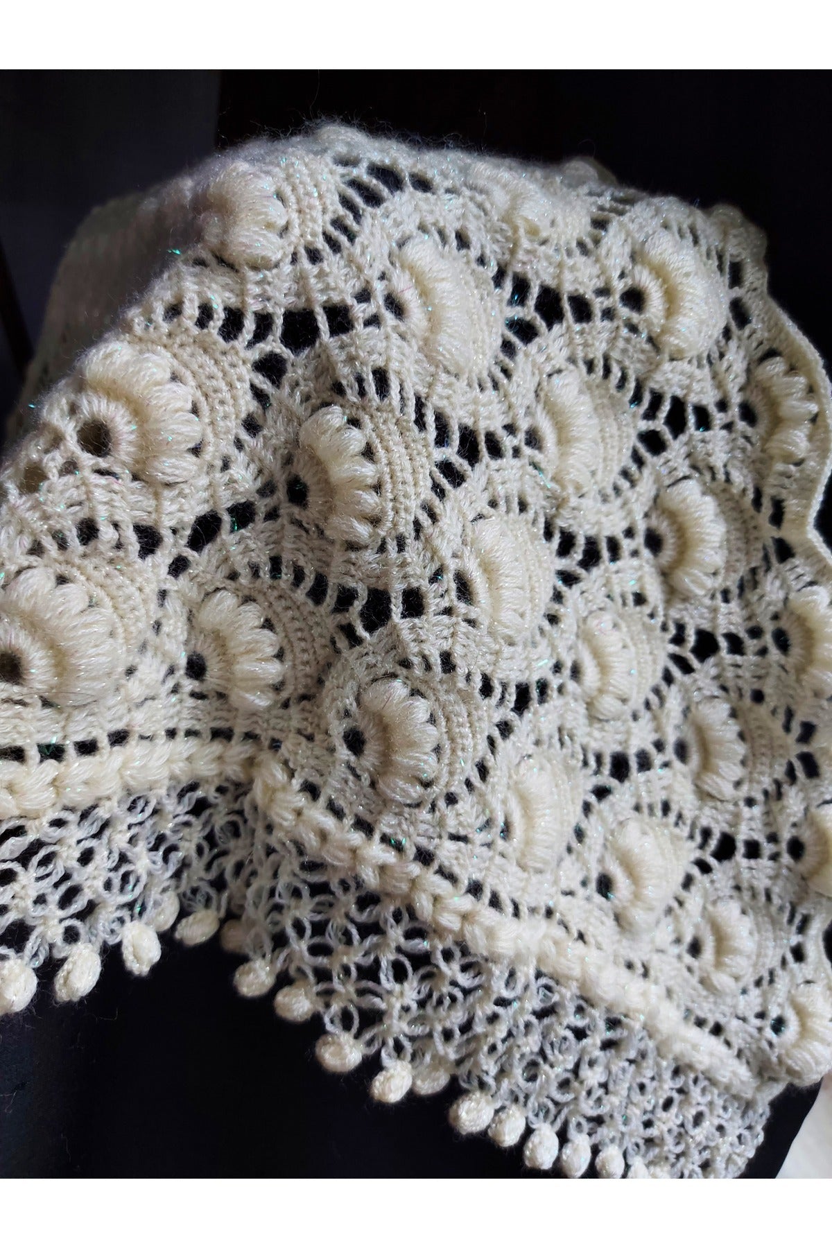 Krem Rengi Laleli Şal