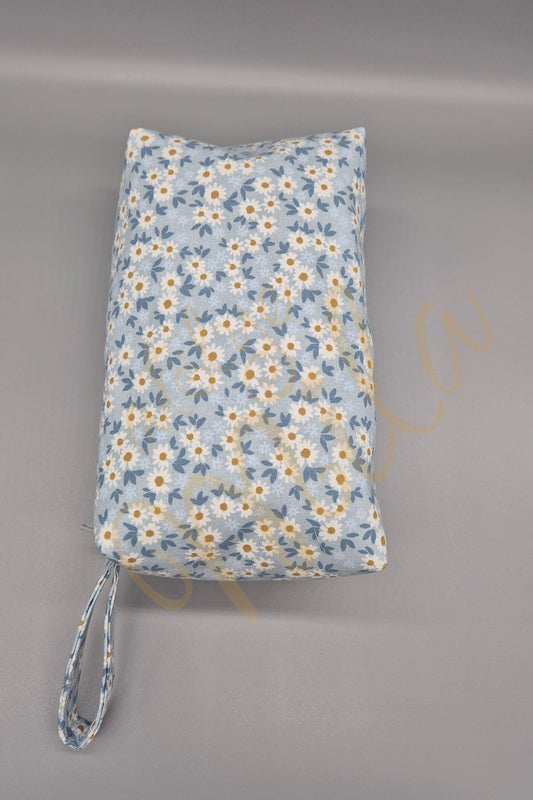 Mavi Minik Çiçekli Dikdörtgen Çanta