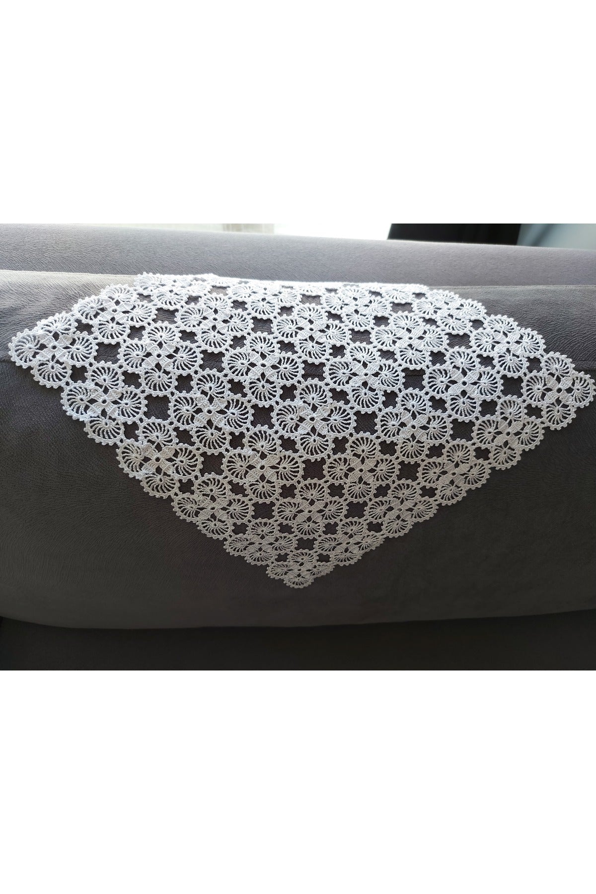 YELPAZE ÇİÇEKLİ DANTEL ÖRTÜ- ÇEYİZ