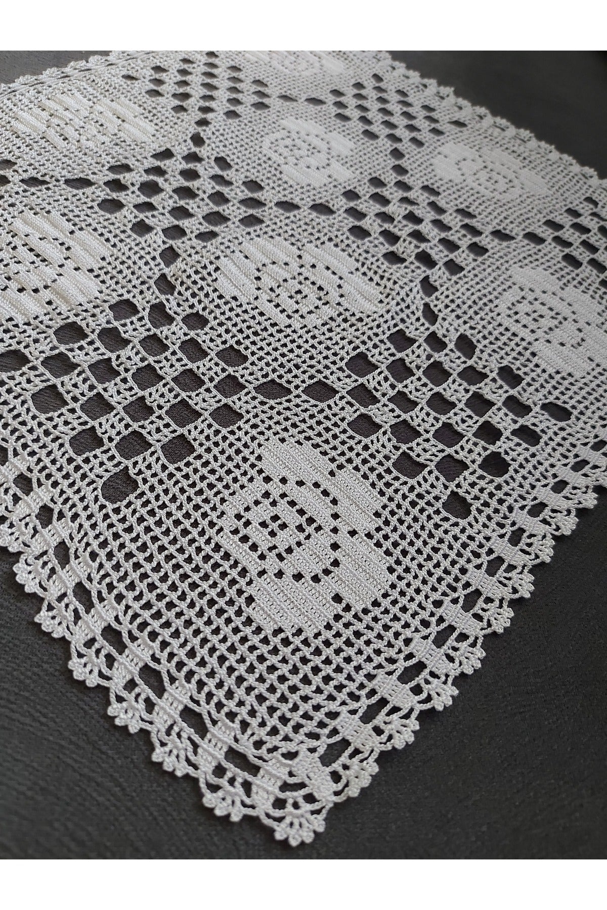 GÜLLÜ DANTEL ÖRTÜ- ÇEYİZ