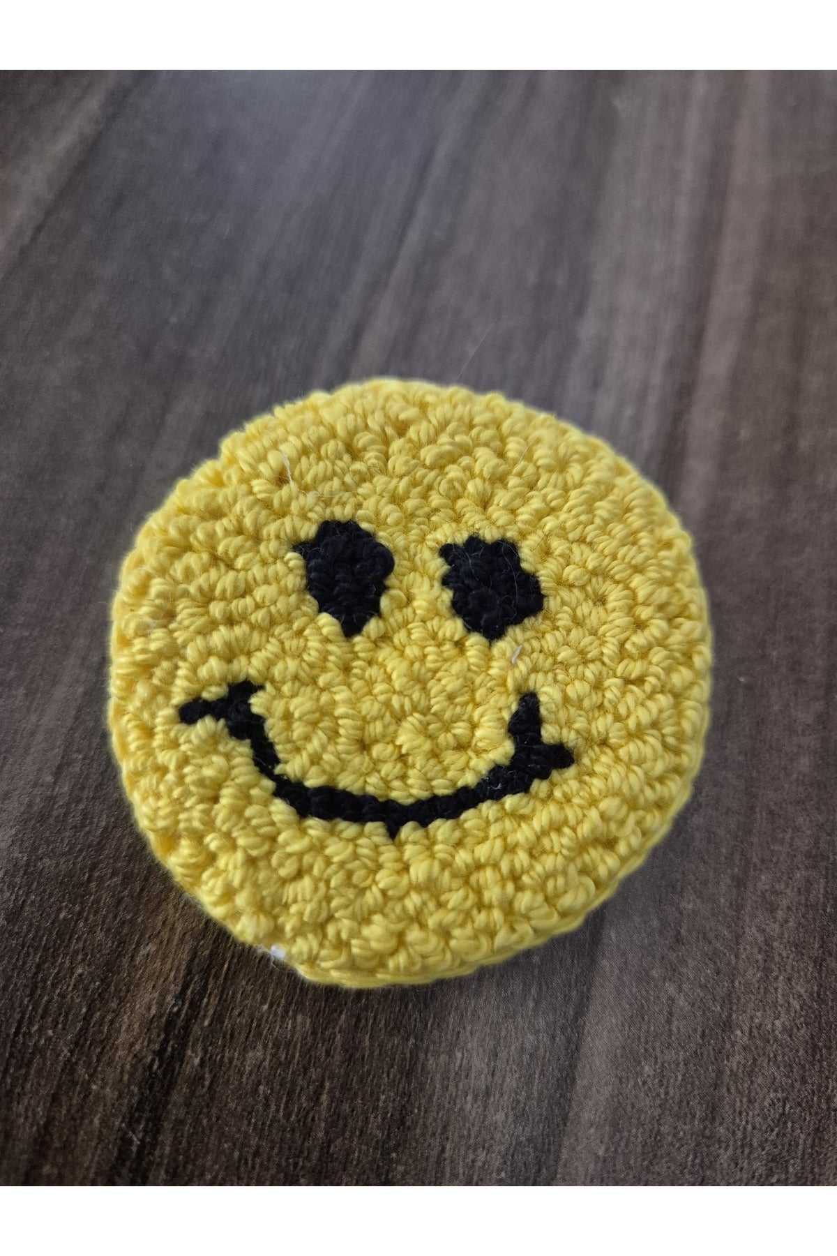 GÜLEN YÜZ PUNCH İŞİ YAKA İĞNESİ