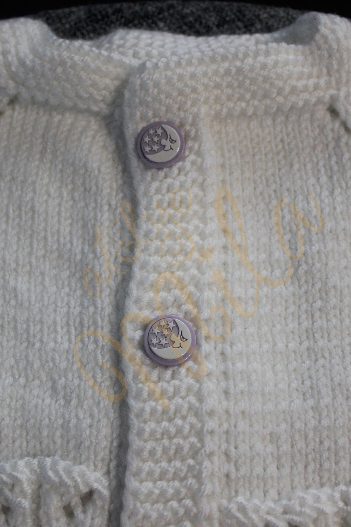 Beyaz Yarım Kol Bebek Yeleği