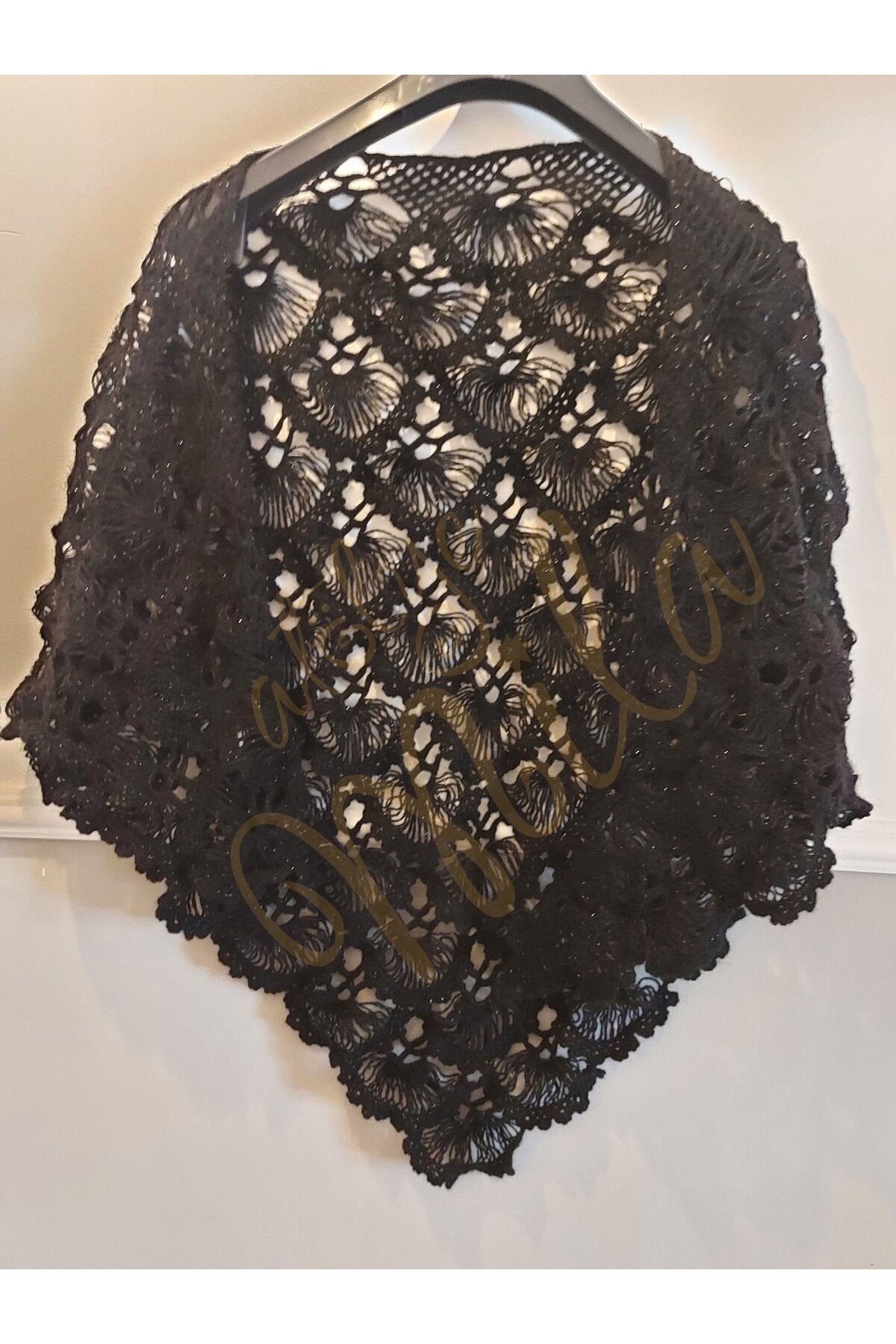 Siyah Yelpaze Model Şal