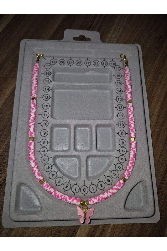 PEMBE KELEBEKLİ FİMO KOLYE