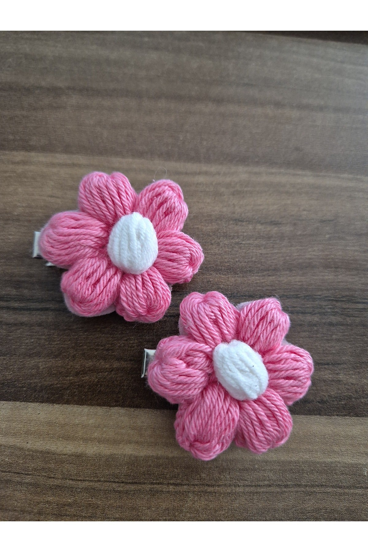 PEMBE BEYAZ PAPATYA ÖRGÜ TOKA