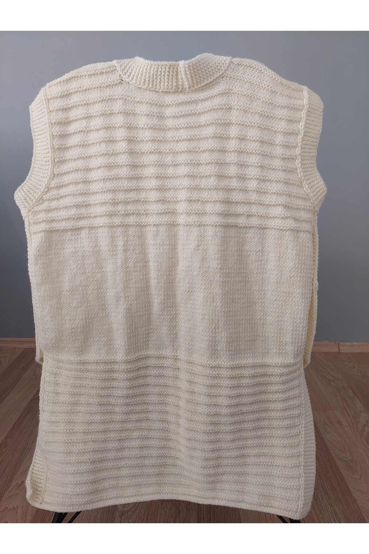 Krem Rengi Örgü Anne Yeleği
