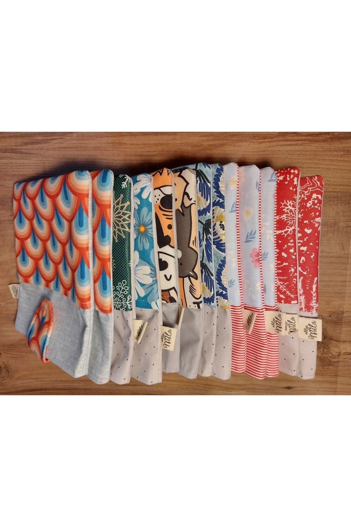 Kırmızı Kış Temalı Kitap Çantası- Kitap Kılıfı