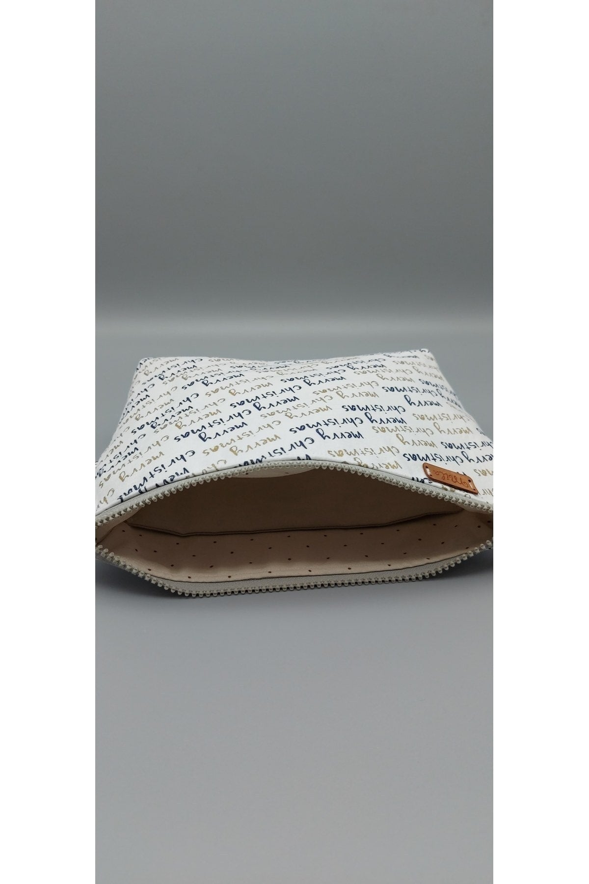 Beyaz Merry Christmas Makyaj Çantası